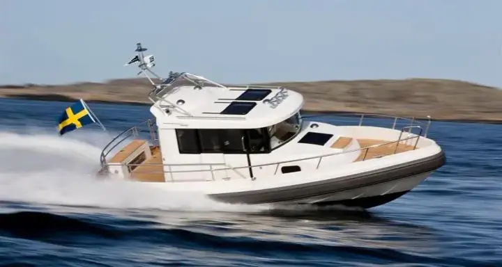 Paragon 25 Cabin EXAMPLE