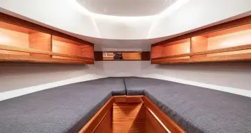 Thumbnail von Paragon 31 Flybridge