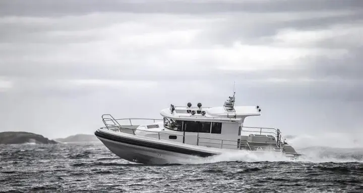 Paragon 31 Cabin EXAMPLE