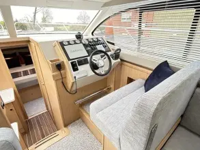 Thumbnail von Haines 36 Sedan