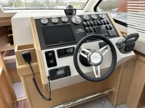 Thumbnail von Haines 36 Sedan