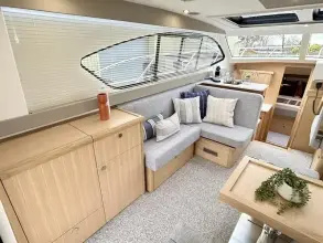 Thumbnail von Haines 36 Sedan