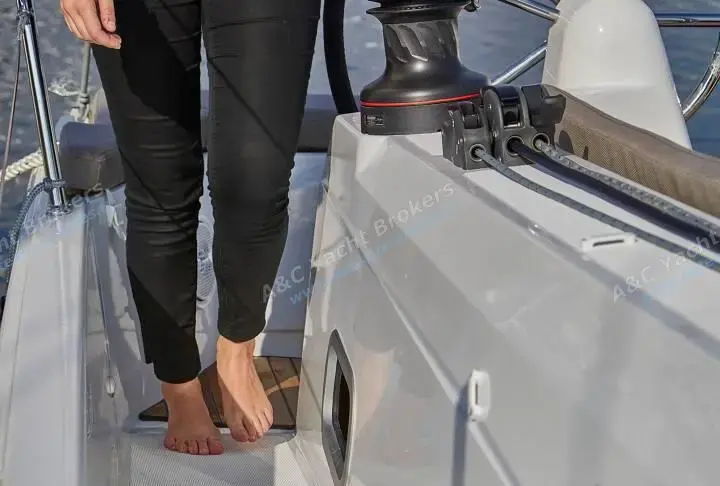 Thumbnail von Jeanneau Sun Odyssey 410