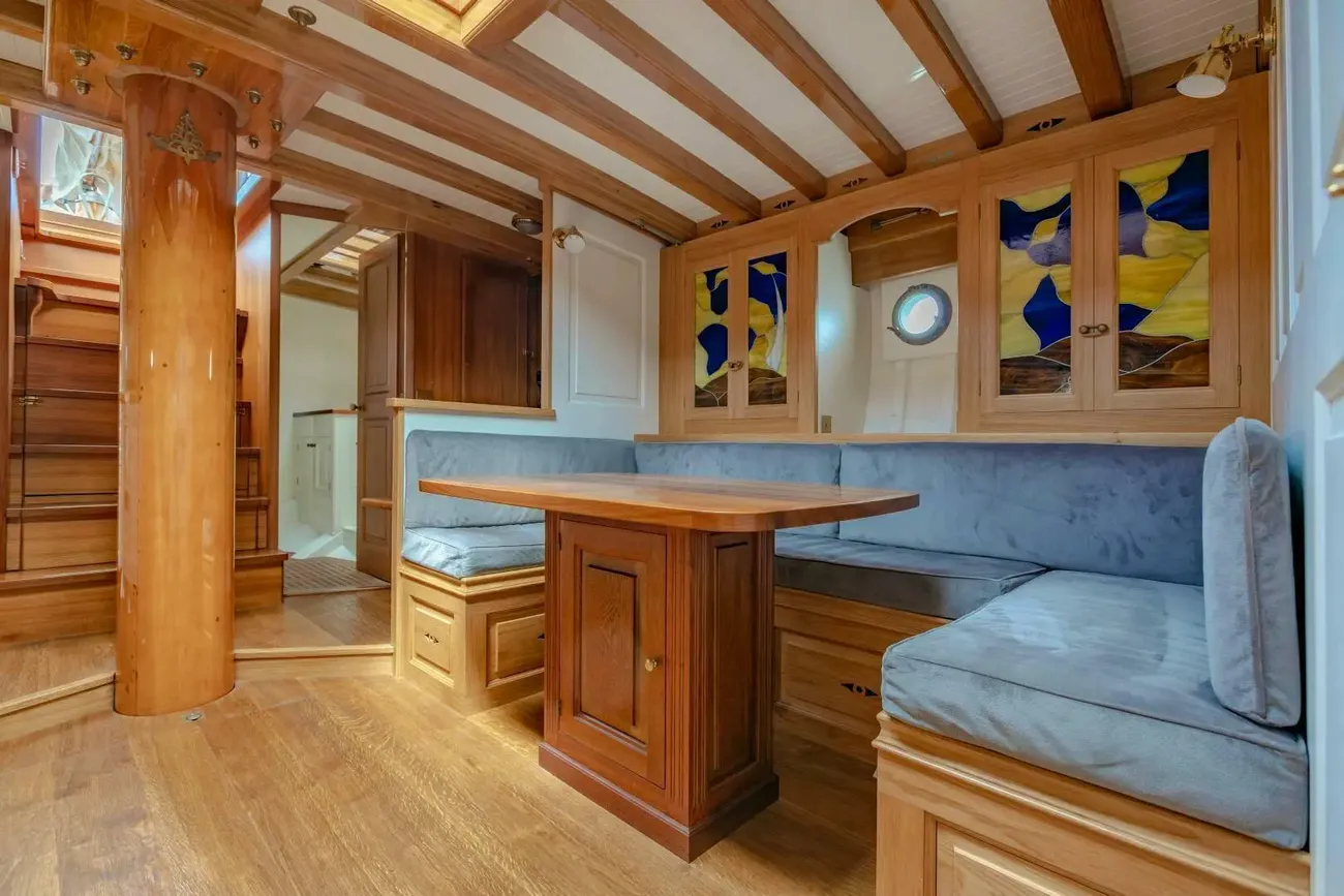 Thumbnail von Custom Omega 68 ARMIDE