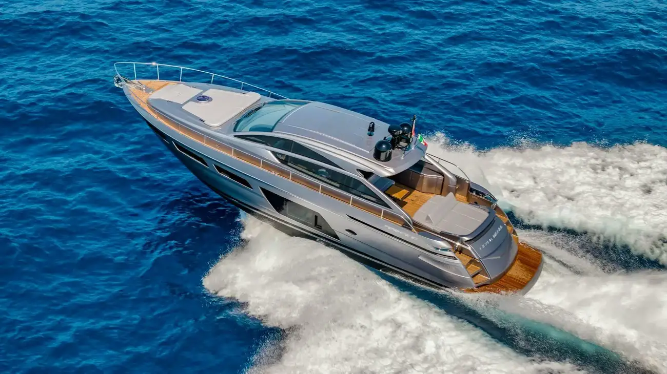 Thumbnail von Pershing 62 SILVER MISSILE