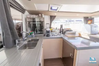 Thumbnail von Fountaine Pajot Astrea 42