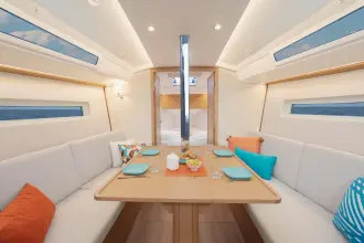 Thumbnail von Jeanneau Sun Odyssey 350