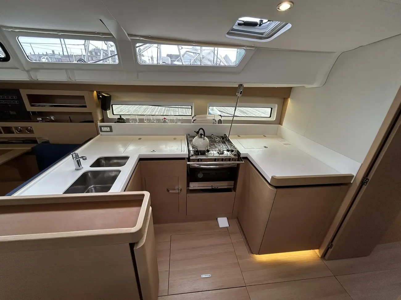 Thumbnail von Jeanneau Sun Odyssey 490 GOTCHA