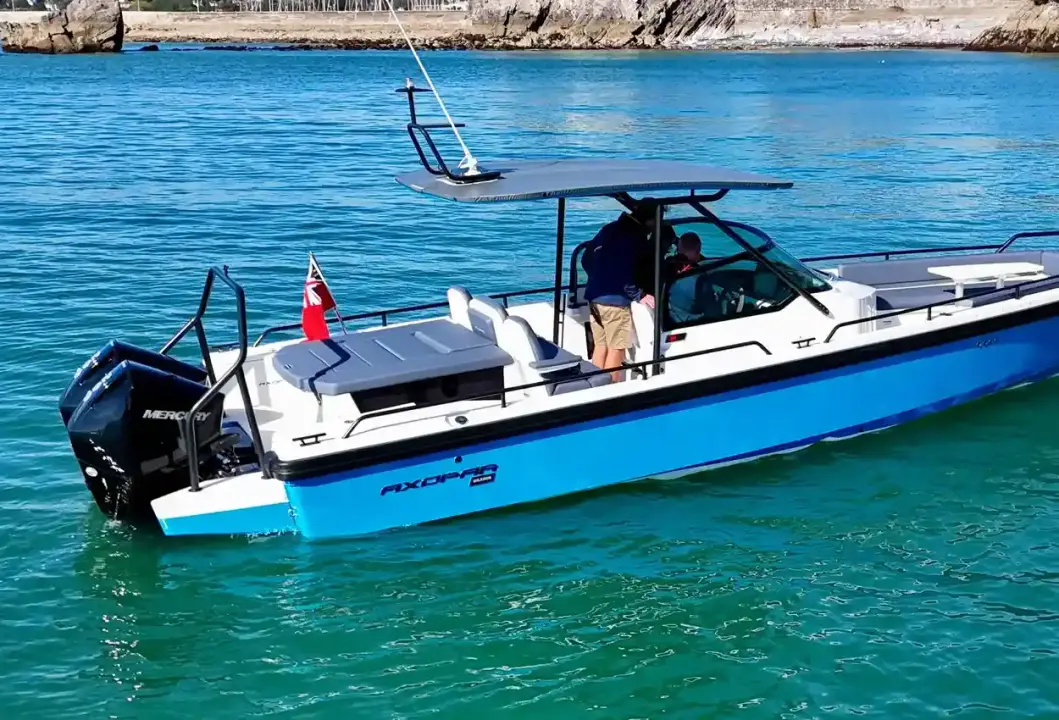 Axopar 28 T Top 50 Degrees