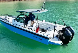 Thumbnail von Axopar 28 T Top 50 Degrees