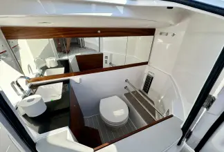 Thumbnail von Axopar 28 T Top 50 Degrees