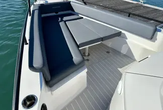 Thumbnail von Axopar 28 T Top 50 Degrees