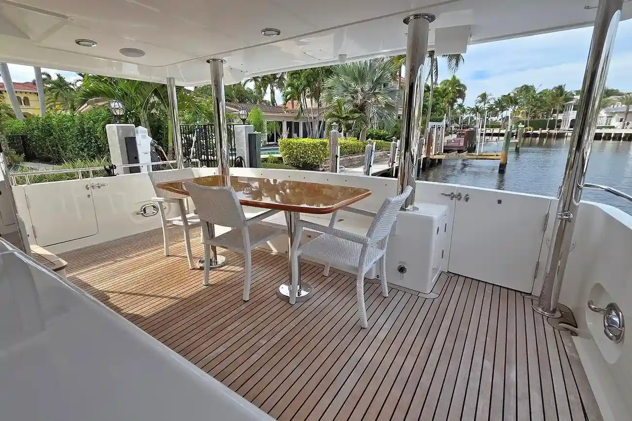 Thumbnail von Outer Reef Yachts 720 Motoryacht SUERTUDO