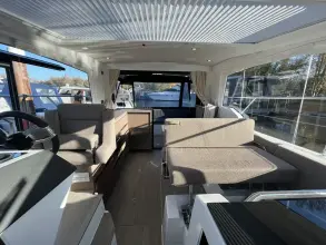 Thumbnail von Sealine C335 Low hours