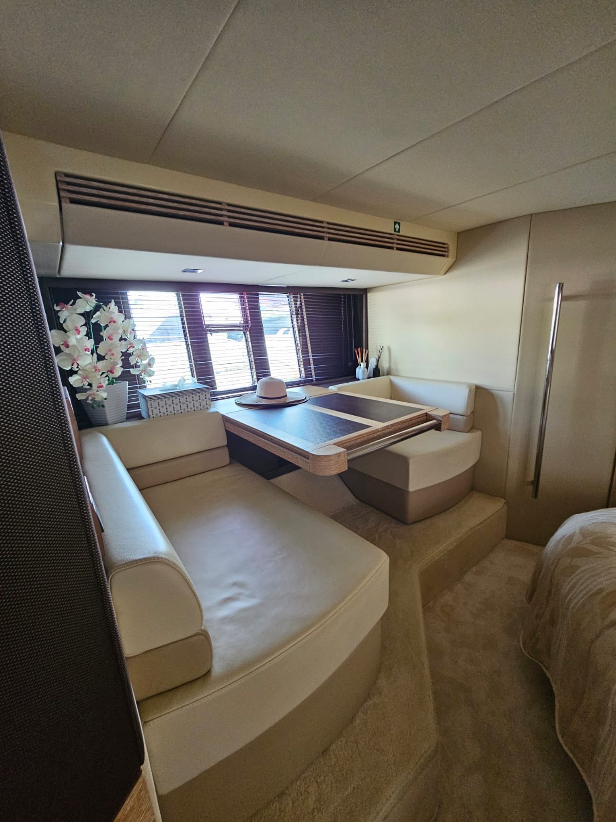 Thumbnail von Azimut 60