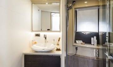 Thumbnail von Smart Yacht Ownership - Own an Absolute 60 Fly from $575,000