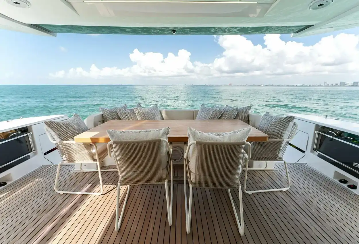 Thumbnail von Ferretti Yachts 780 Ferretti 780