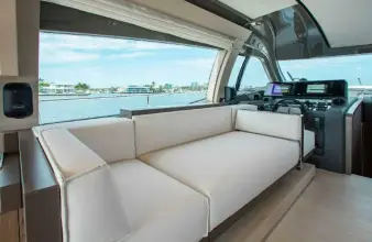 Thumbnail von Ferretti Yachts 550 TIME 2 FLY