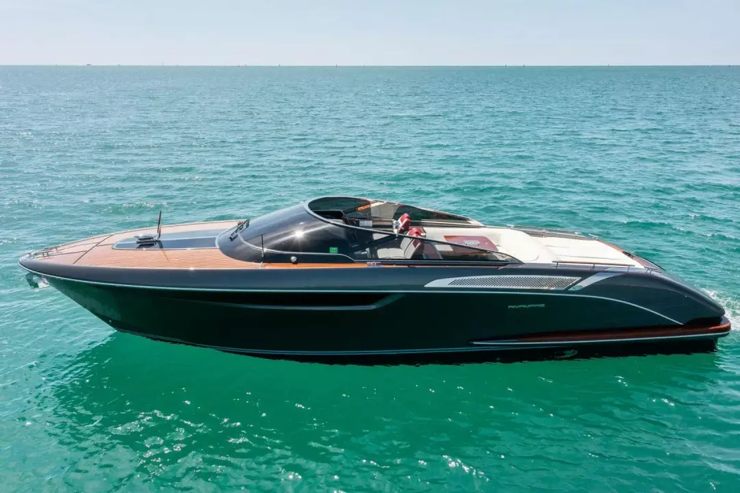 38 Rivamare CARPE VITA