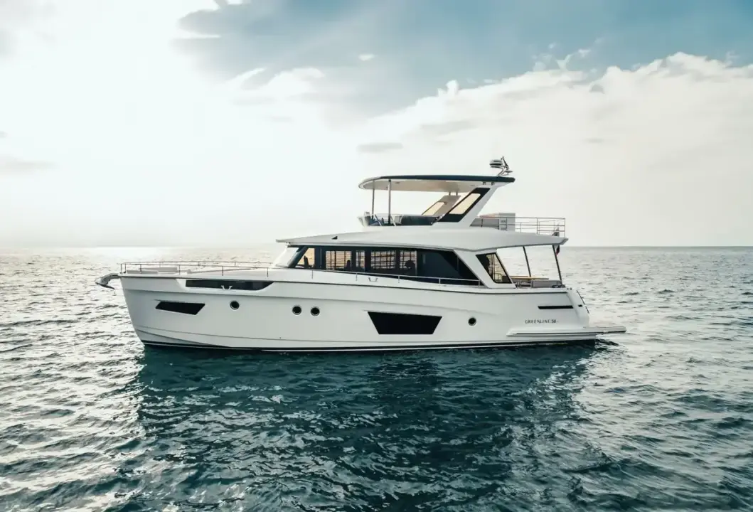 Greenline 58 Fly