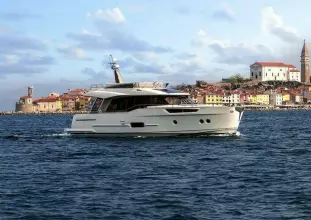 Thumbnail von Greenline 48 Fly