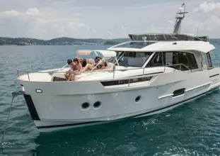 Thumbnail von Greenline 48 Fly