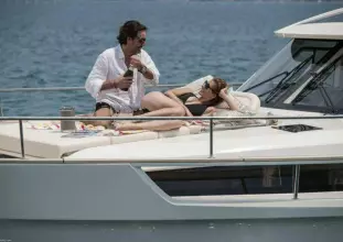 Thumbnail von Greenline 48 Fly