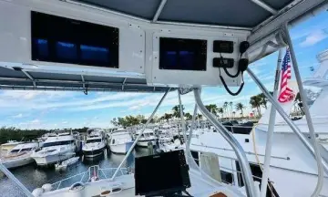 Thumbnail von Luhrs 40 Convertible Lolita