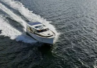 Thumbnail von Greenline 40