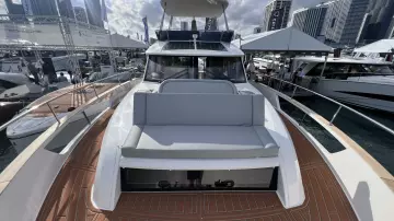 Thumbnail von Greenline 48 Fly