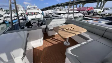 Thumbnail von Greenline 48 Fly