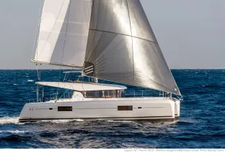 Lagoon 42