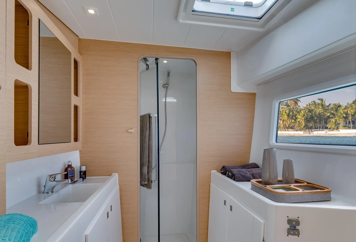 Thumbnail von Lagoon 42