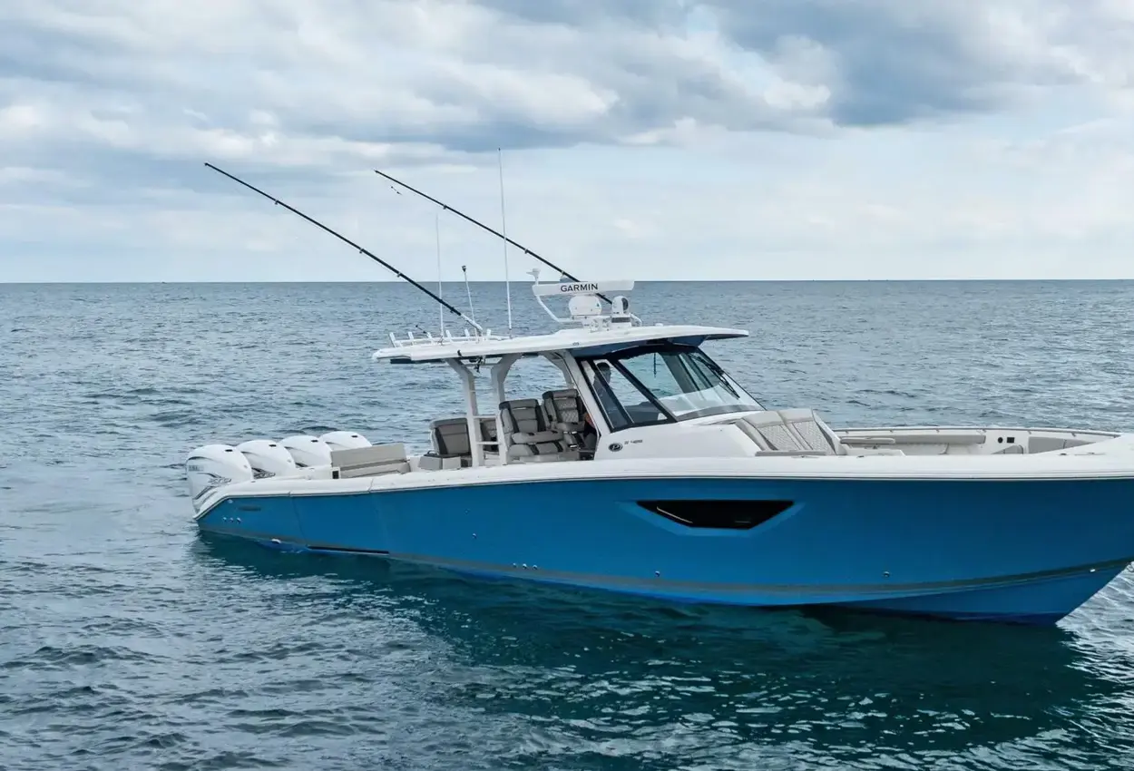 Pursuit S 428 THISISIT