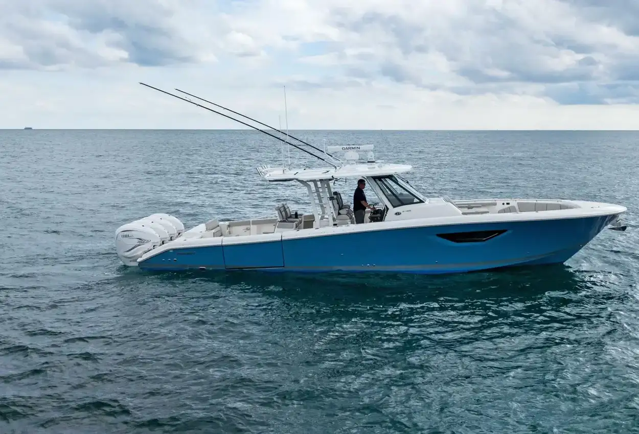 Thumbnail von Pursuit S 428 THISISIT