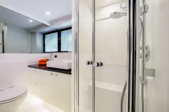 Thumbnail von Van Der Valk 18.3m