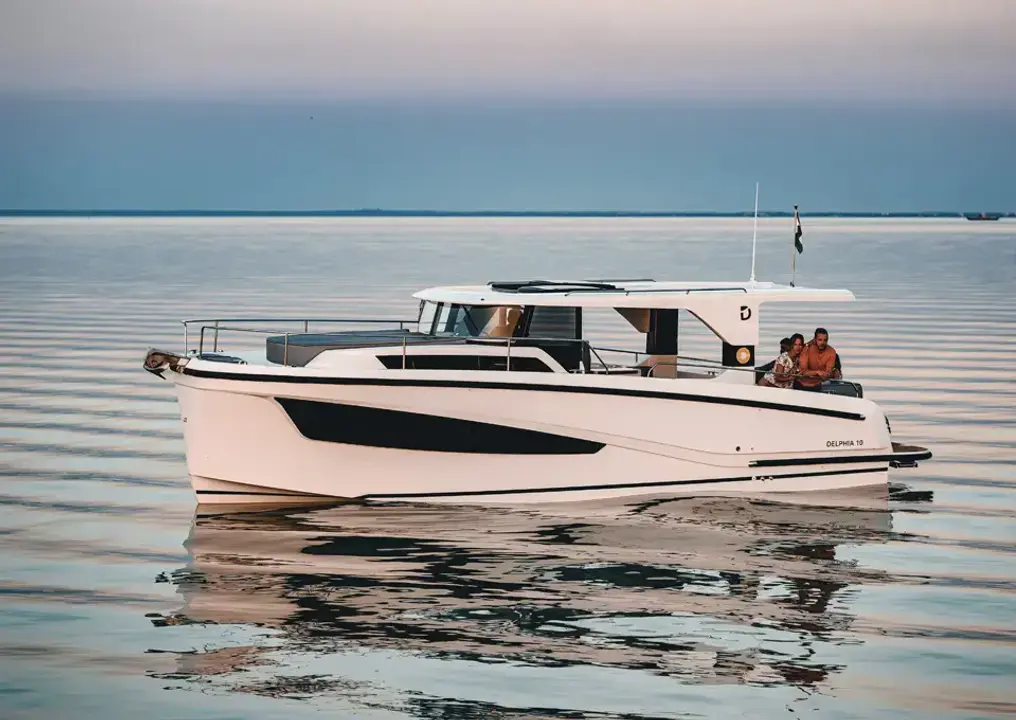 Delphia 10 Lounge DE 003 NEW IN STOCK