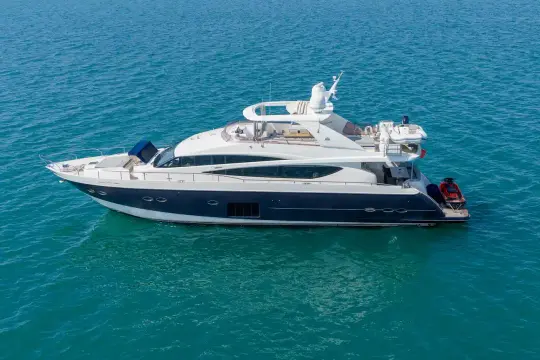 Princess V85 M/Y 4LIFE