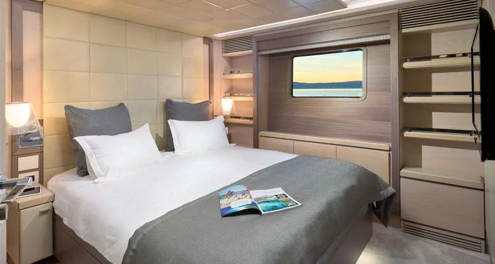 Thumbnail von Benetti Delfino 93