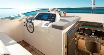 Thumbnail von Benetti Delfino 93