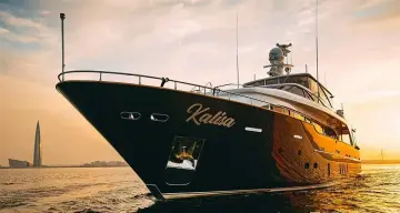 Benetti 90