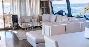 Thumbnail von Ferretti Yachts 870