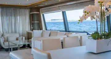 Thumbnail von Ferretti Yachts 870