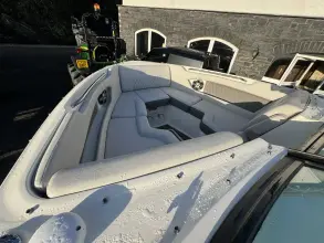 Thumbnail von Sea Ray SLX 250