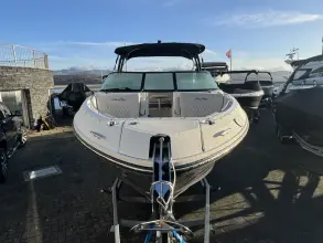 Thumbnail von Sea Ray SLX 250
