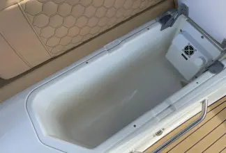 Thumbnail von Sea Ray SDX 270