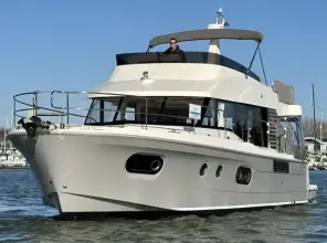 Thumbnail von Beneteau Swift Trawler 48