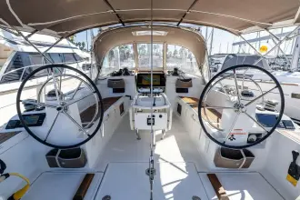 Thumbnail von Jeanneau Sun Odyssey 47