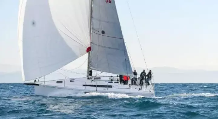 Beneteau First 36