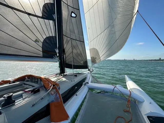 Thumbnail von Corsair 880